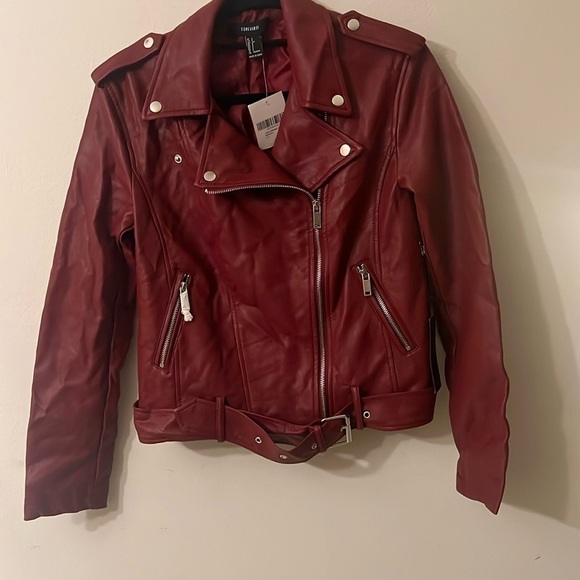 🆕Forever 21 burgundy cherry red casual bomber cropped jacket grunge - Picture 1 of 14